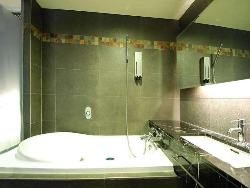 Royal Garden Hotel Taipeh Exterior foto