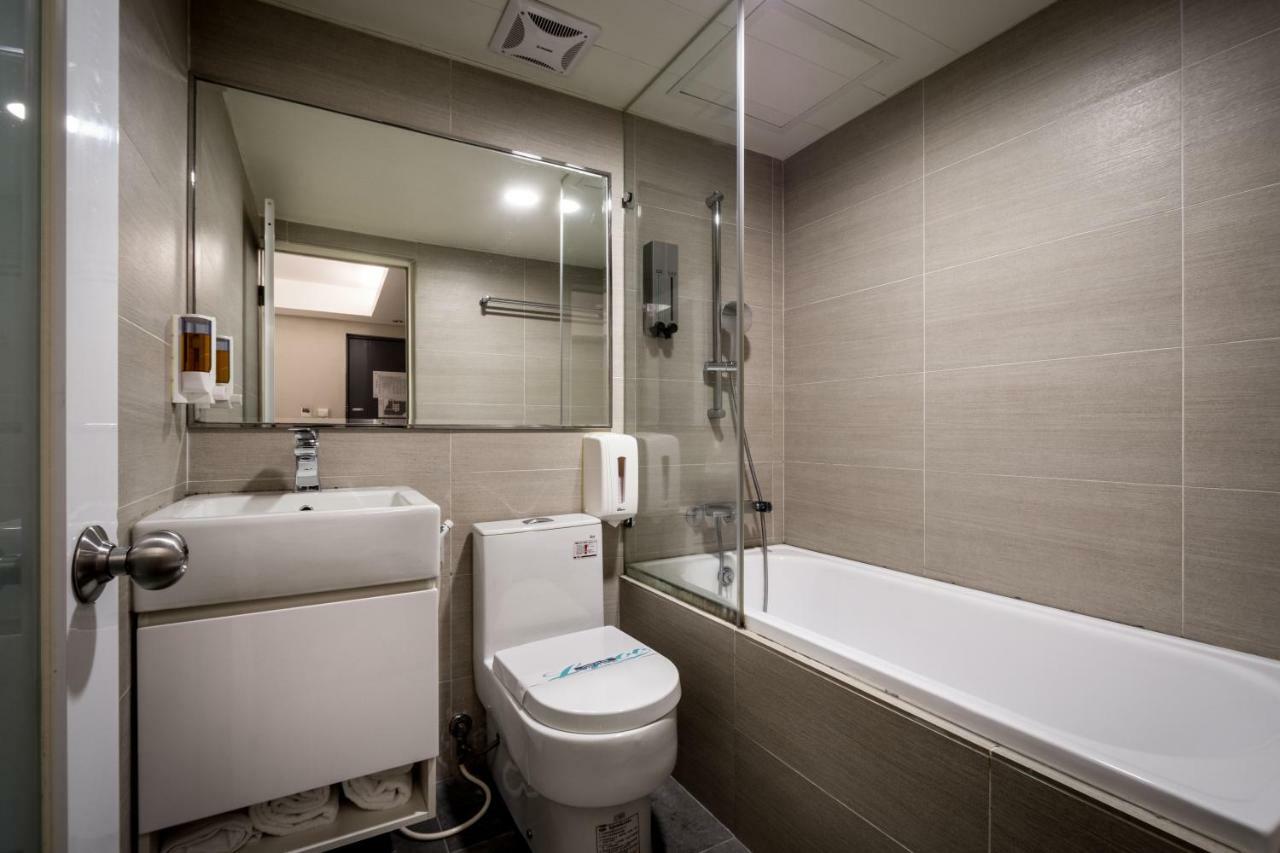 Royal Garden Hotel Taipeh Exterior foto